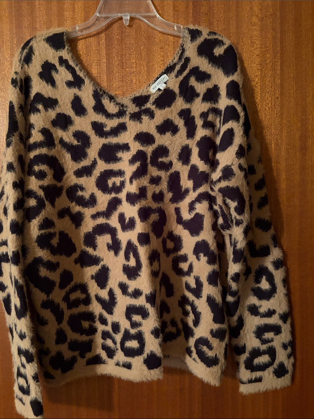 Blu Pepper Leopard Print Fuzzy Sweater - Camel & Black